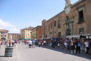 Xtrallusion photo gallery of Italy. Photos, pictures, images and photographs of the Italian Rivieras, the Italian Lakes, the Italian Alps, the Cinque Terre, the Amalfi coast and some of the most beautiful corners of Italy. Plus photos of Italian cities such as Pisa, Milan, Genoa and Rome.